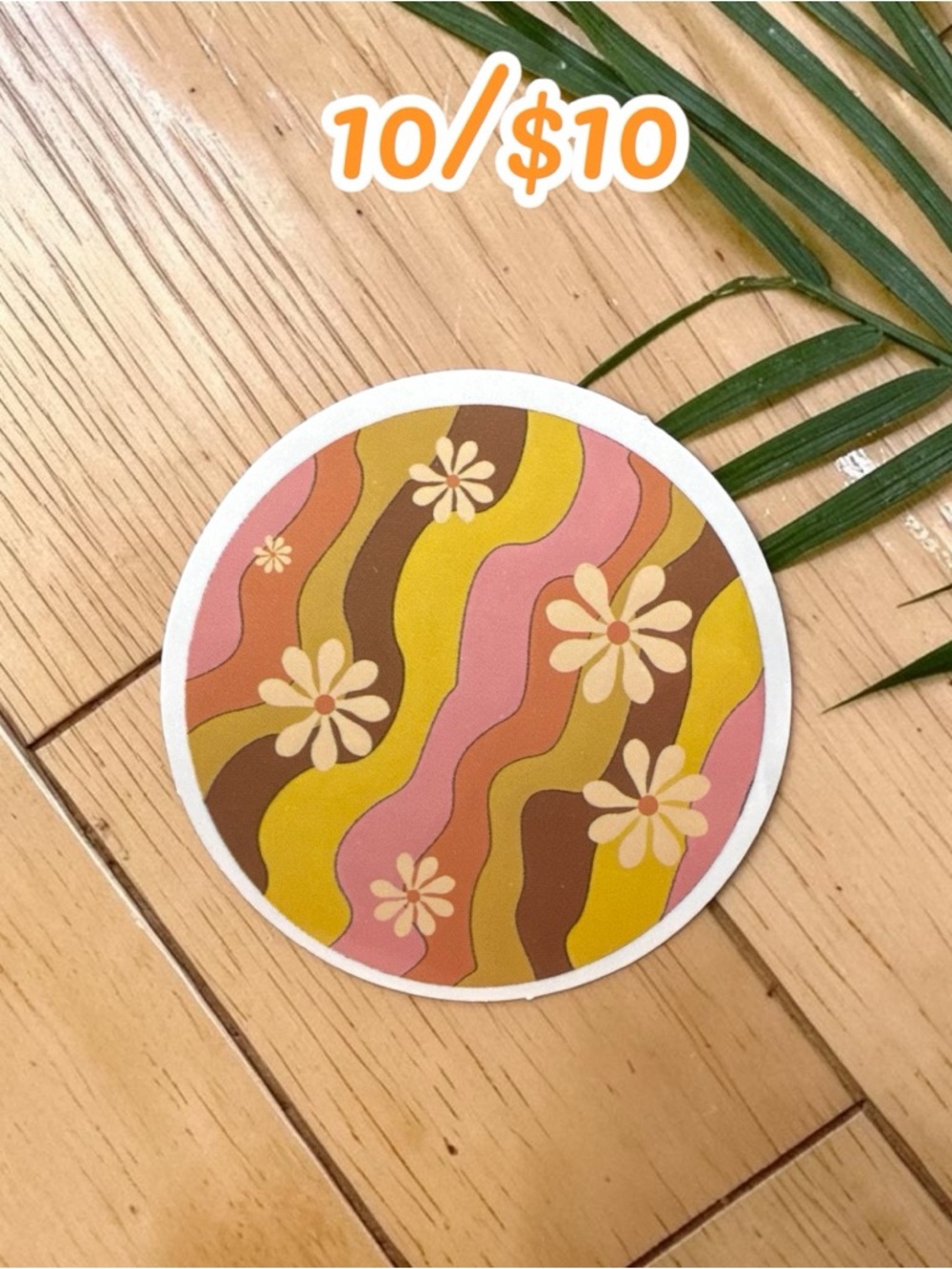 Retro Daisy Wave Sticker – Groovy 70s Floral Vinyl Decal | Vintage Hippie